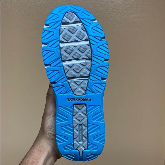 New Balance 1540 V2 Encap Rollbar White Blue Gray Walking Sneakers Size 8.5 - Picture 15 of 17